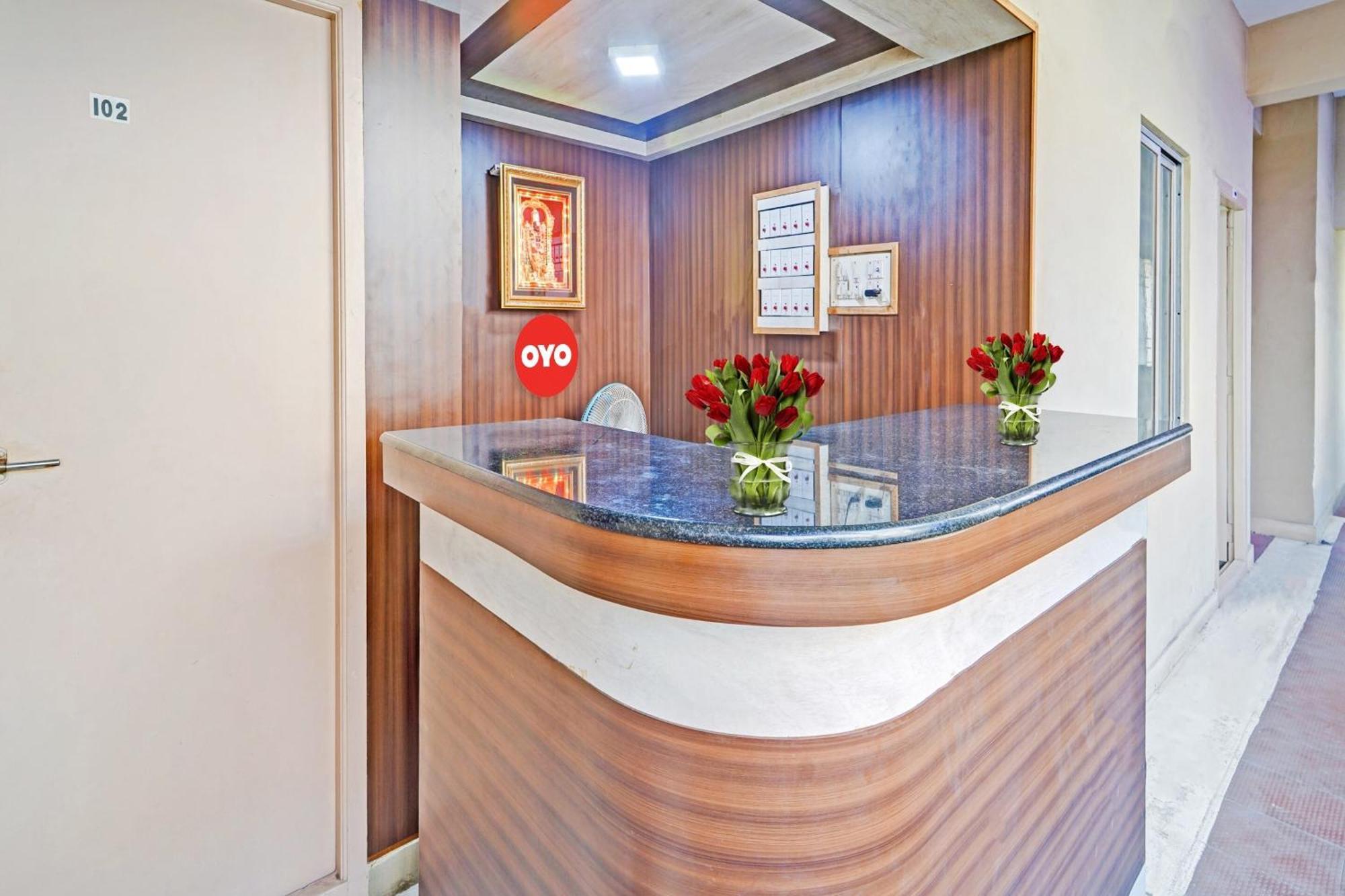 Hotel O City Lodge イーロードゥ エクステリア 写真